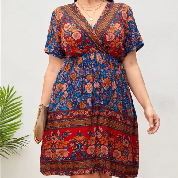 Boho red blue floral print surplice mini dress - Picture 8 of 11